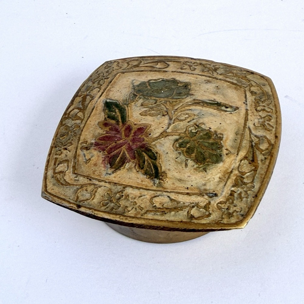 Mini Brass Trinket Box With Lid Painted Enamel Flowers Pillbox Knock Knack - Picture 2 of 7